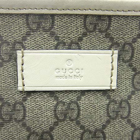 Gucci(����) 211138 GG�ΰ� PVC ȭ��Ʈ���� Ʈ���� ���� ����� [��������] �̹���4 - ���̺��� �߰���ǰ