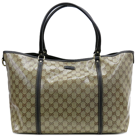 ����  �����