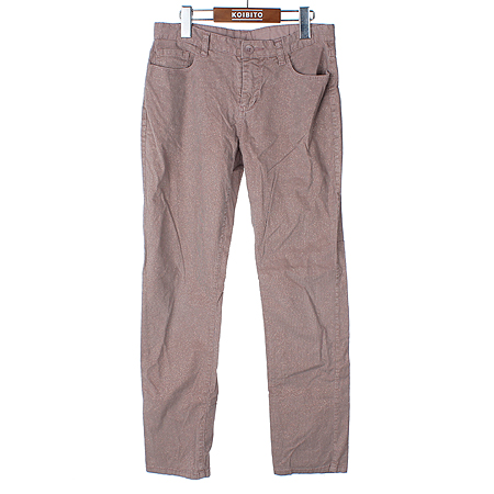 ��  ����