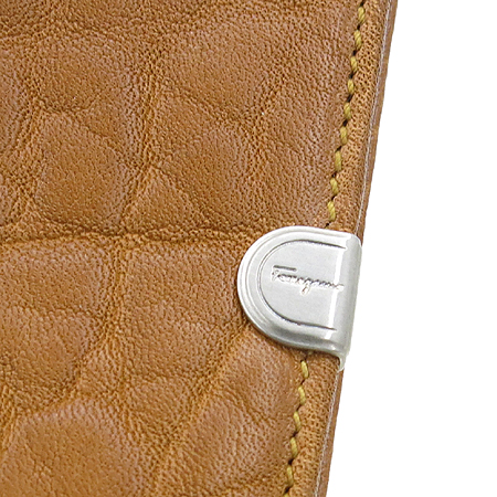 Ferragamo(��󰡸�) 66 7557 ����� ����ΰ� ������ �̹���2 - ���̺��� �߰���ǰ