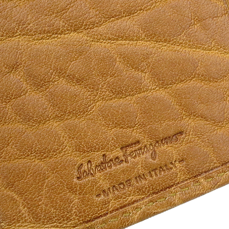 Ferragamo(��󰡸�) 66 7557 ����� ����ΰ� ������ �̹���4 - ���̺��� �߰���ǰ