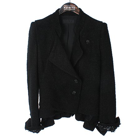 ����  ����