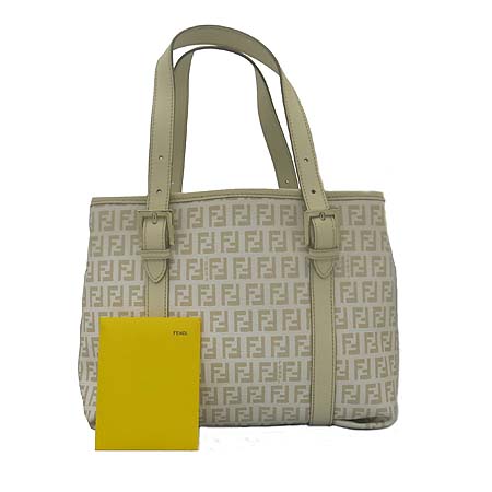 ���  �����