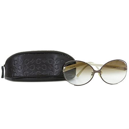 ������  ���۶�