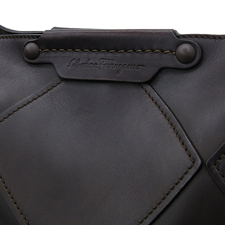 Ferragamo(��󰡸�) 21 7452 ���� ���� ���� ��Ƽġ ����� �̹���4 - ���̺��� �߰���ǰ