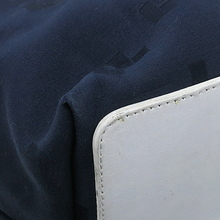 Loewe(�ο���) ȭ��Ʈ ���� Ʈ���� ���̺� �к긯 ���� �̹���4 - ���̺��� �߰���ǰ