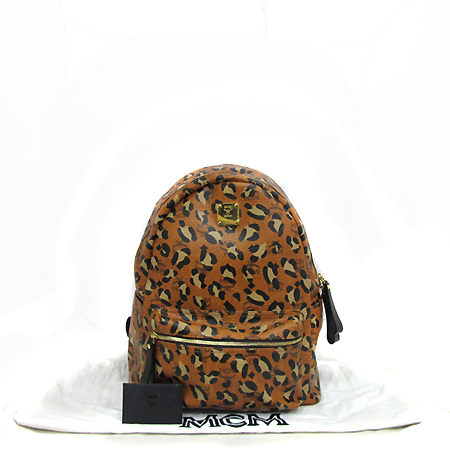 ������  ����