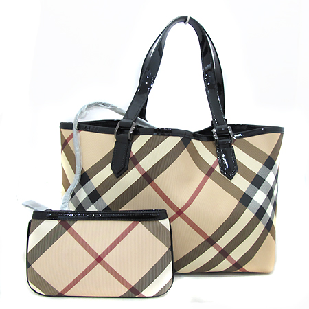 Burberry(������) 3489044 �� ���üũ PVC ��Ű(NICKIE) ���� ����� + ���� �Ŀ�ġ [��õ ������] �̹���2 - ���̺��� �߰���ǰ