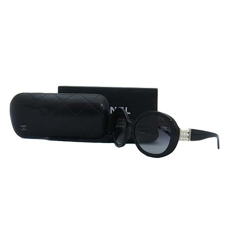 ����  ���۶�