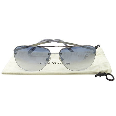 ���̺���  ���۶�