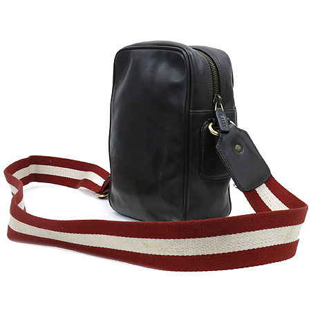 Bally(�߸�) TABIO ���� ���� ũ�ν��� �̹���2 - ���̺��� �߰���ǰ