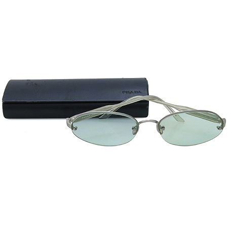 �����  ���۶�