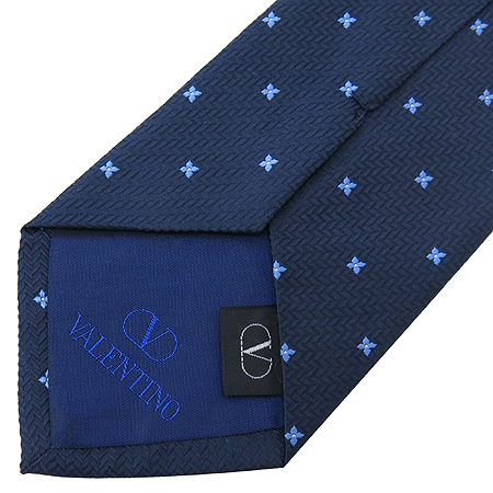 VALENTINO(�߷�Ƽ��) 100% ��ũ ��Ÿ�� �̹���4 - ���̺��� �߰���ǰ