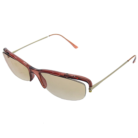 �����  ���۶�