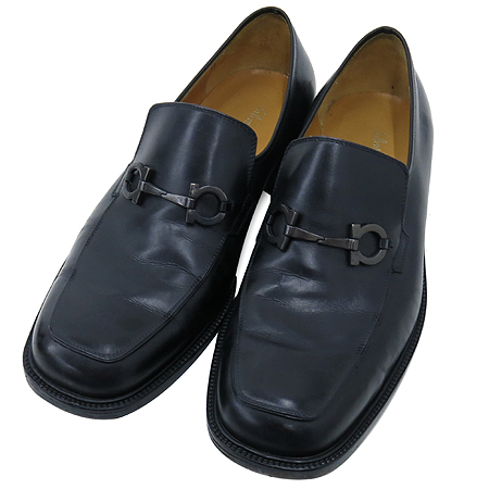 Ferragamo(󰡸)   ġ    ̹5 - ̺ ߰ǰ