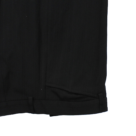 Emporio Armani(�������� �Ƹ�����) �����÷� ���� �̹���3 - ���̺��� �߰���ǰ