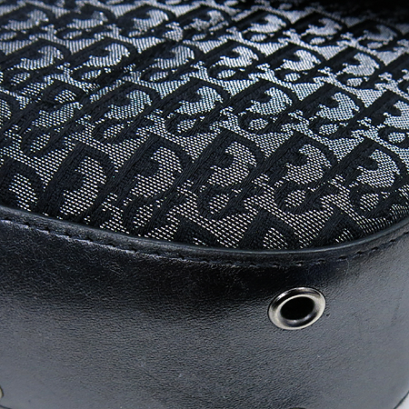 Dior(ũ����î���) �ΰ� �к긯 �� ���� �޽��� ����� �̹���5 - ���̺��� �߰���ǰ