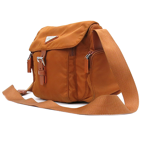 Prada(�����) ������ �к긯 �ﰢ �ΰ� ��� ����� �̹���2 - ���̺��� �߰���ǰ