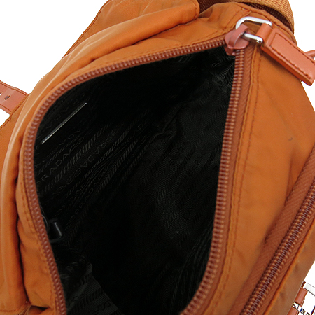 Prada(�����) ������ �к긯 �ﰢ �ΰ� ��� ����� �̹���5 - ���̺��� �߰���ǰ