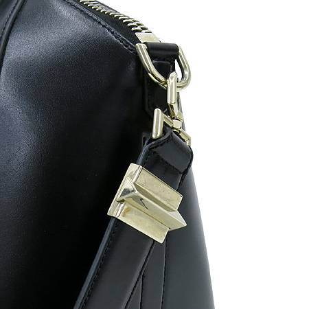 GIVENCHY(�����) ���� �ΰ� ���� ���� ī�� ���� ��Ƽ���� M ������ 2-WAY �̹���4 - ���̺��� �߰���ǰ