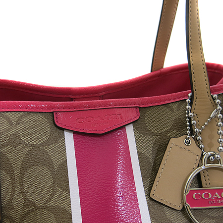 Coach(��ġ) F29064 �ñ׳�ó PVC��ũ �ֳ��� ȥ�� ������ ���� ����� [��������] �̹���4 - ���̺��� �߰���ǰ