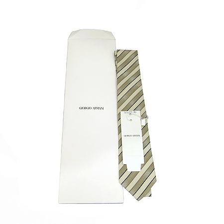 �Ƹ�����  ��Ÿ��