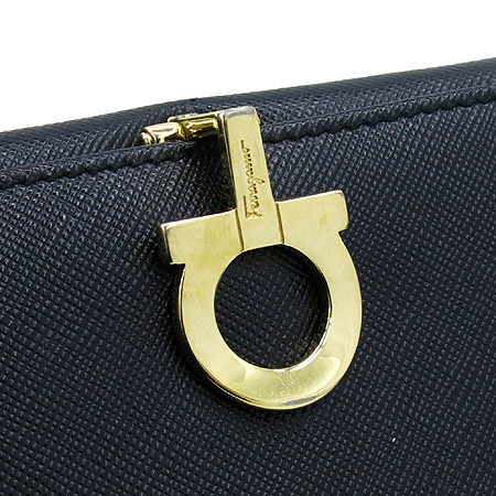 Ferragamo(��󰡸�) 22 2700 ���� ��ġ�� ��Ŭ ������ �̹���2 - ���̺��� �߰���ǰ