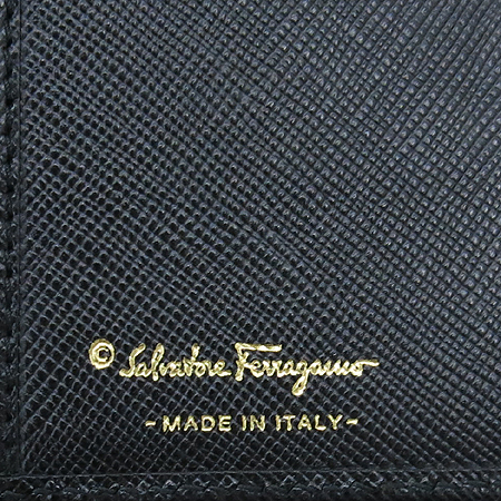 Ferragamo(��󰡸�) 22 2700 ���� ��ġ�� ��Ŭ ������ �̹���4 - ���̺��� �߰���ǰ