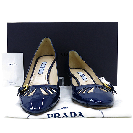 �����  ����