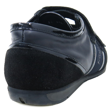 Ferragamo(��󰡸�) NewAge ���� �÷� ��ũ�� ��� ������ ����Ŀ�� �̹���5 - ���̺��� �߰���ǰ