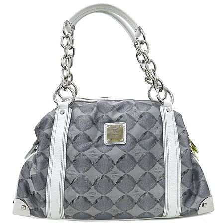 ������  �����