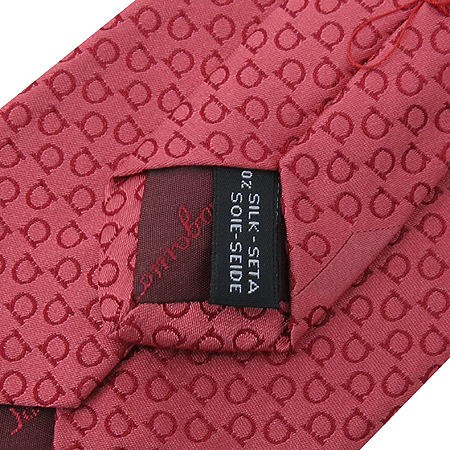 Ferragamo(��󰡸�) 100% ��ũ ��Ÿ�� �̹���4 - ���̺��� �߰���ǰ