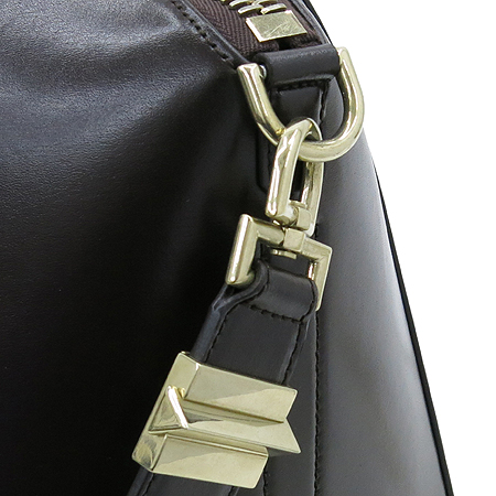 GIVENCHY(�����) 13L5100014 ��Ƽ���� ��ũ���� �Ұ��� M������ 2WAY �̹���4 - ���̺��� �߰���ǰ