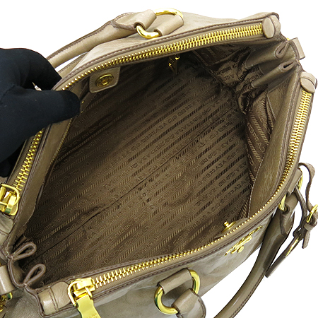 Prada(�����) BN2324 VITELLO SHINE ������ �÷� ��� ��Ż �ΰ� 2WAY �̹���7 - ���̺��� �߰���ǰ