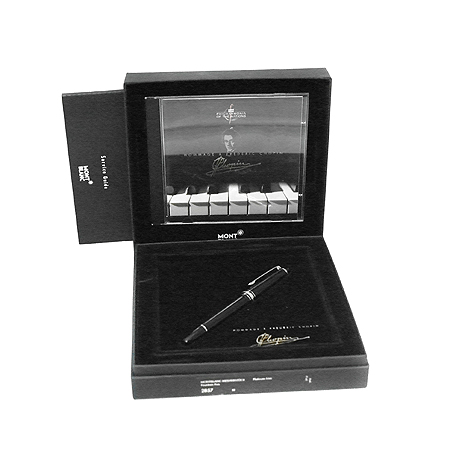 ������  ������