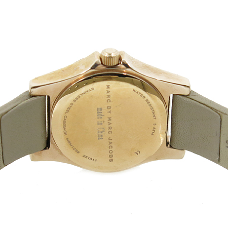 Marc_Jacobs(��ũ�����߽�) MBM1239 ������ ��ƿ � ��Ű ���� ���� ��� ������ �ð� �̹���4 - ���̺��� �߰���ǰ