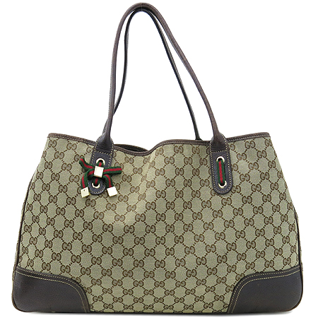 ����  �����