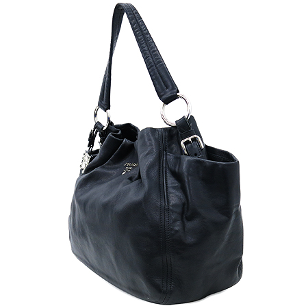 Prada(�����) BR4687 SOFT CALF(����Ʈ ī��) NERO �������� ����ΰ� ����� �̹���2 - ���̺��� �߰���ǰ