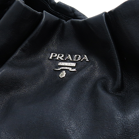 Prada(�����) BR4687 SOFT CALF(����Ʈ ī��) NERO �������� ����ΰ� ����� �̹���3 - ���̺��� �߰���ǰ