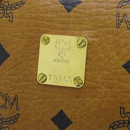 MCM(������) 1011050780122 ���� �ΰ� ��� ���佺 ������ ��Ʈ�� + ��� ��Ʈ�� �̹���4 - ���̺��� �߰���ǰ