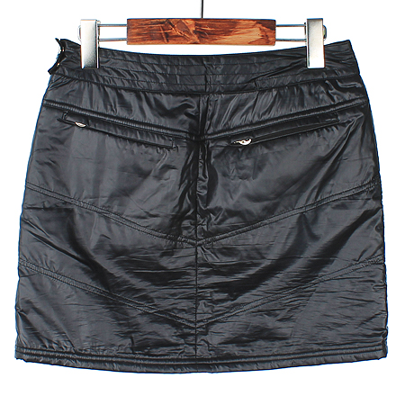 KIM YOUNG JOO(�迵��) GOLF �����÷� ��ĿƮ �̹���2 - ���̺��� �߰���ǰ