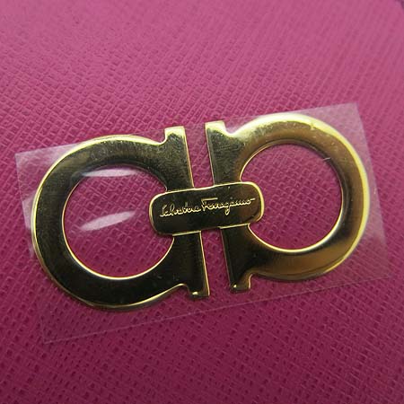 Ferragamo(��󰡸�) 22B 203 ���� ��ġ�� �ΰ� ��� ���ǾƳ� ���� ���� ���� [���빮��] �̹���4 - ���̺��� �߰���ǰ