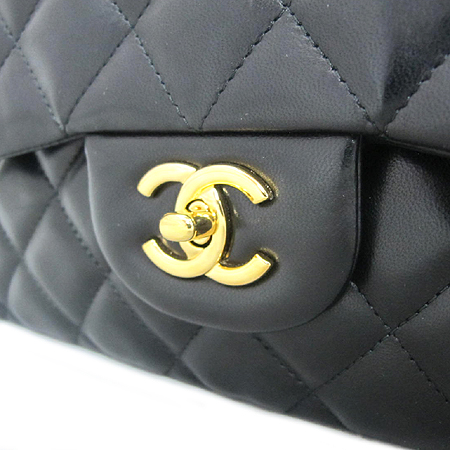 Chanel() A58600Y01295 Ų Ŭ    ü  [д] ̹4 - ̺ ߰ǰ