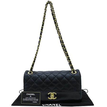 Chanel()  COCO ΰ  Ų ü 