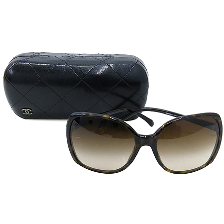 ����  ���۶�