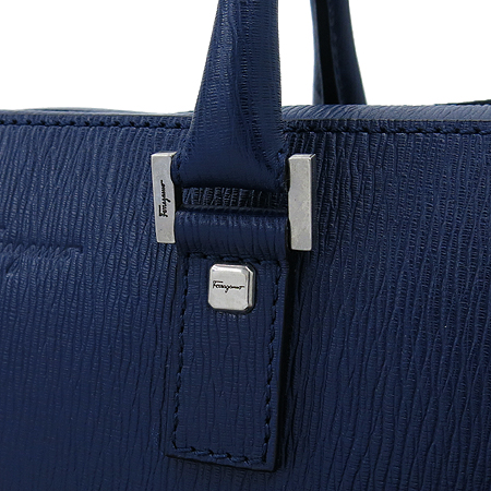 Ferragamo(��󰡸�) 24 9477 �̴ϼ� �ΰ� ULTRA MARI �÷� ���� REVIVAL ��Ʈ�� �̹���4 - ���̺��� �߰���ǰ