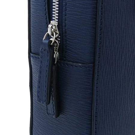 Ferragamo(��󰡸�) 24 9477 �̴ϼ� �ΰ� ULTRA MARI �÷� ���� REVIVAL ��Ʈ�� �̹���6 - ���̺��� �߰���ǰ