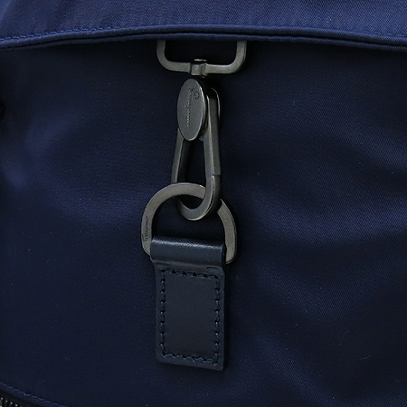 Ferragamo(��󰡸�) 24 9592 ���̺� ��긯 ���� ��� ������ ���� �̹���4 - ���̺��� �߰���ǰ