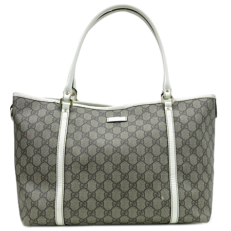 ����  �����