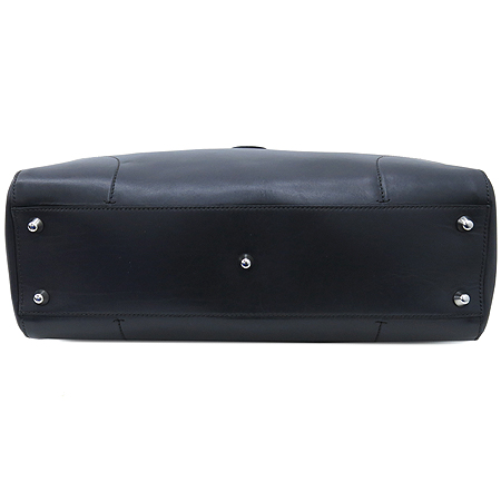 Gucci(����) 28544 BNNON ��ũ �׷��� CALF ���� Large ��Ʈ�� �̹���5 - ���̺��� �߰���ǰ